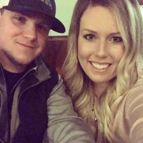 Meet your Posher, Britnee - Picture 1 of 1